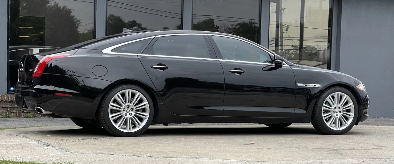 2013 Jaguar X351 XJ - Image 8 of 31