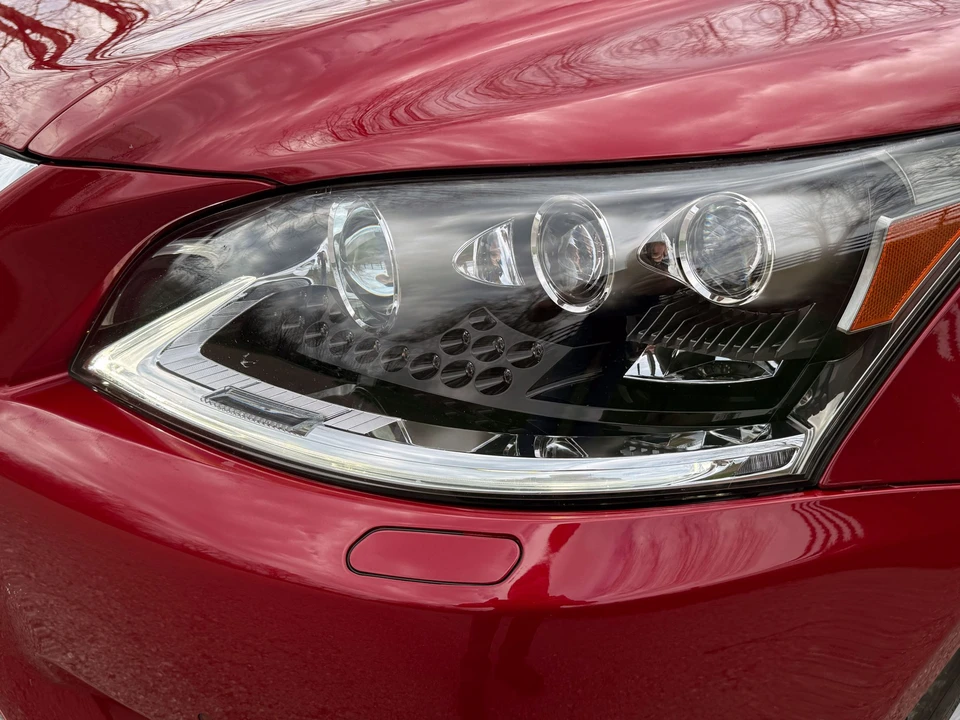 2013 Lexus LS 4th Gen - Image 23 of 31