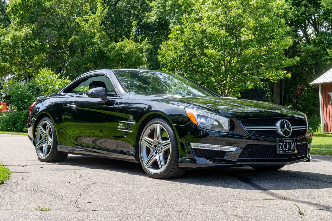 2013 Mercedes-Benz R231 SL 63 & SL 65 AMG - Image 2 of 31