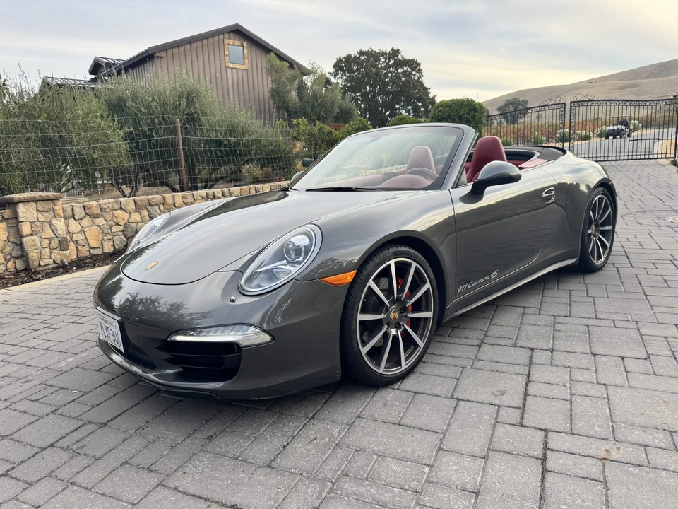 2013 Porsche 991 Carrera 4S - Image 20 of 31