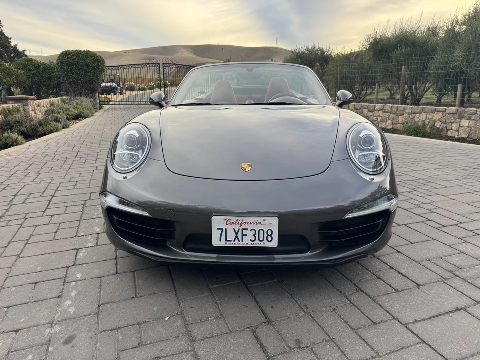 2013 Porsche 991 Carrera 4S - Image 12 of 31