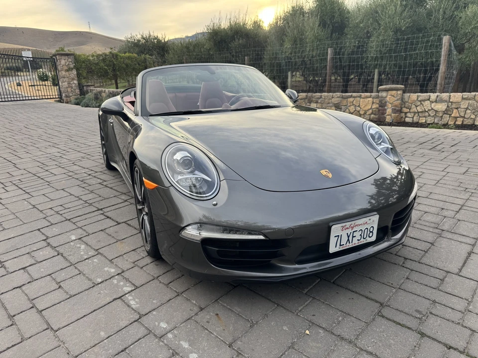 2013 Porsche 991 Carrera 4S - Image 8 of 31