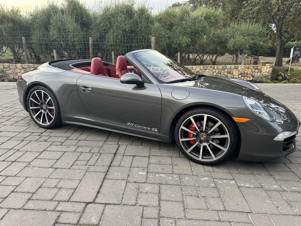 2013 Porsche 991 Carrera 4S - Image 2 of 31