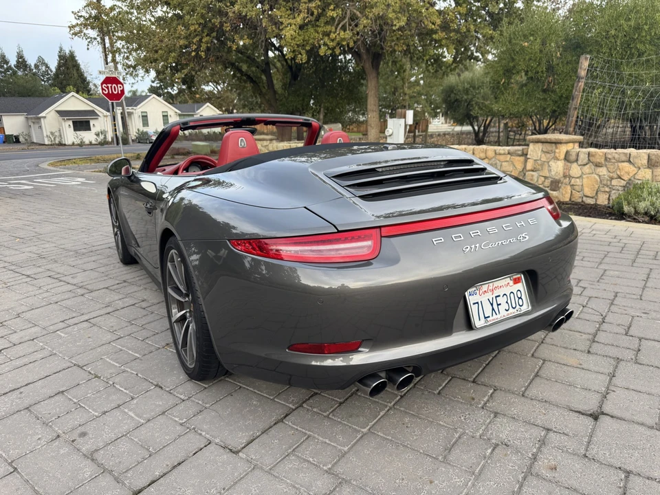 2013 Porsche 991 Carrera 4S - Image 29 of 31