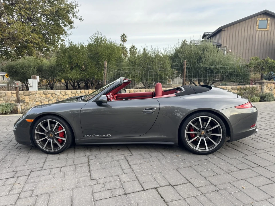 2013 Porsche 991 Carrera 4S - Image 24 of 31