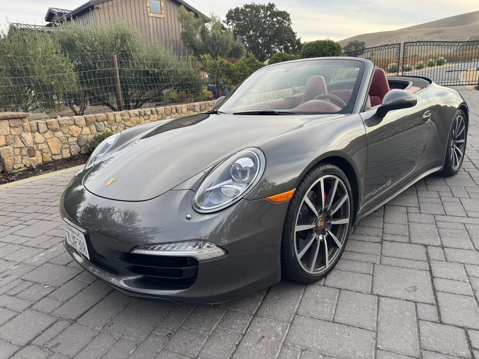 2013 Porsche 991 Carrera 4S - Image 17 of 31