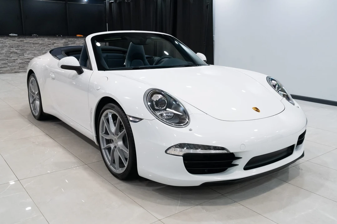 2013 Porsche 991 Carrera - Image 8 of 31