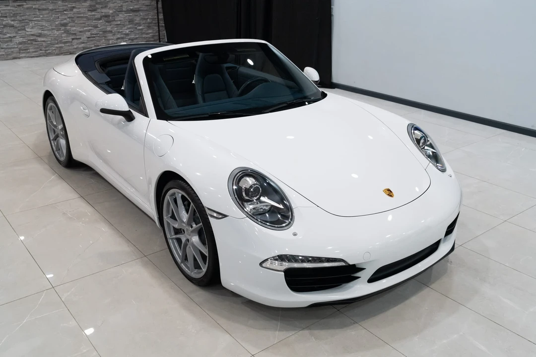 2013 Porsche 991 Carrera - Image 9 of 31