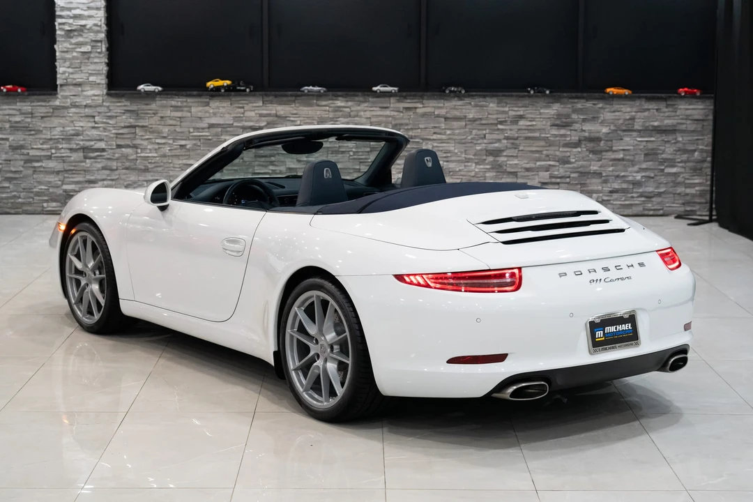 2013 Porsche 991 Carrera - Image 30 of 31