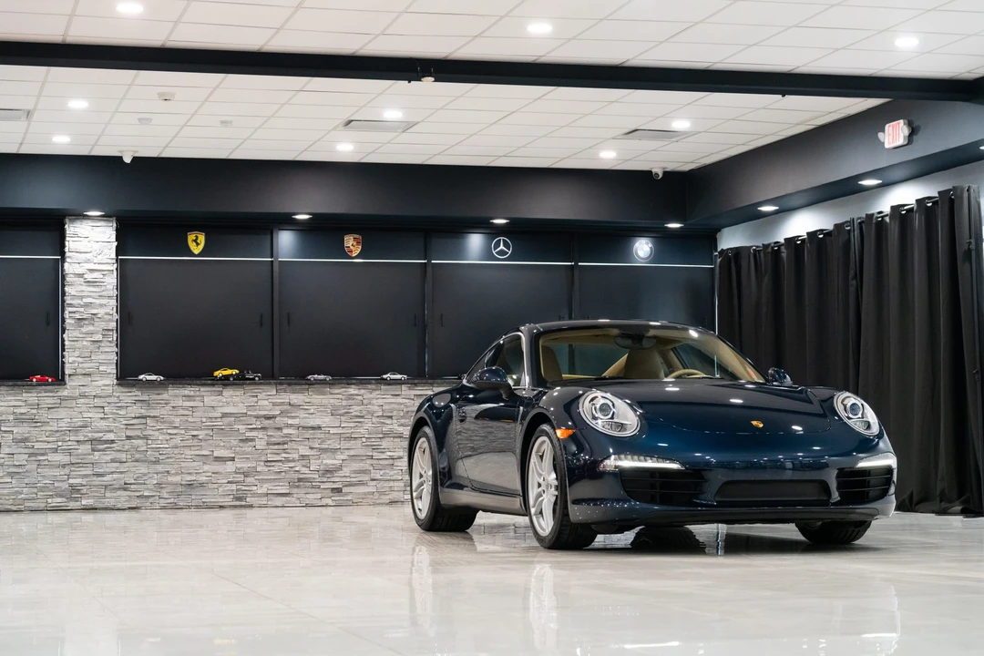 2013 Porsche 991 Carrera - Image 2 of 31