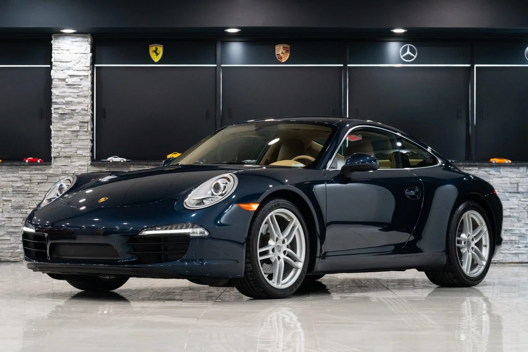 2013 Porsche 991 Carrera - Image 17 of 31
