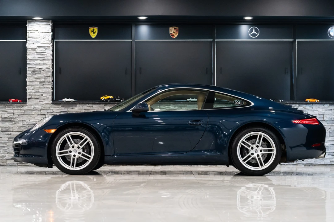 2013 Porsche 991 Carrera - Image 26 of 31