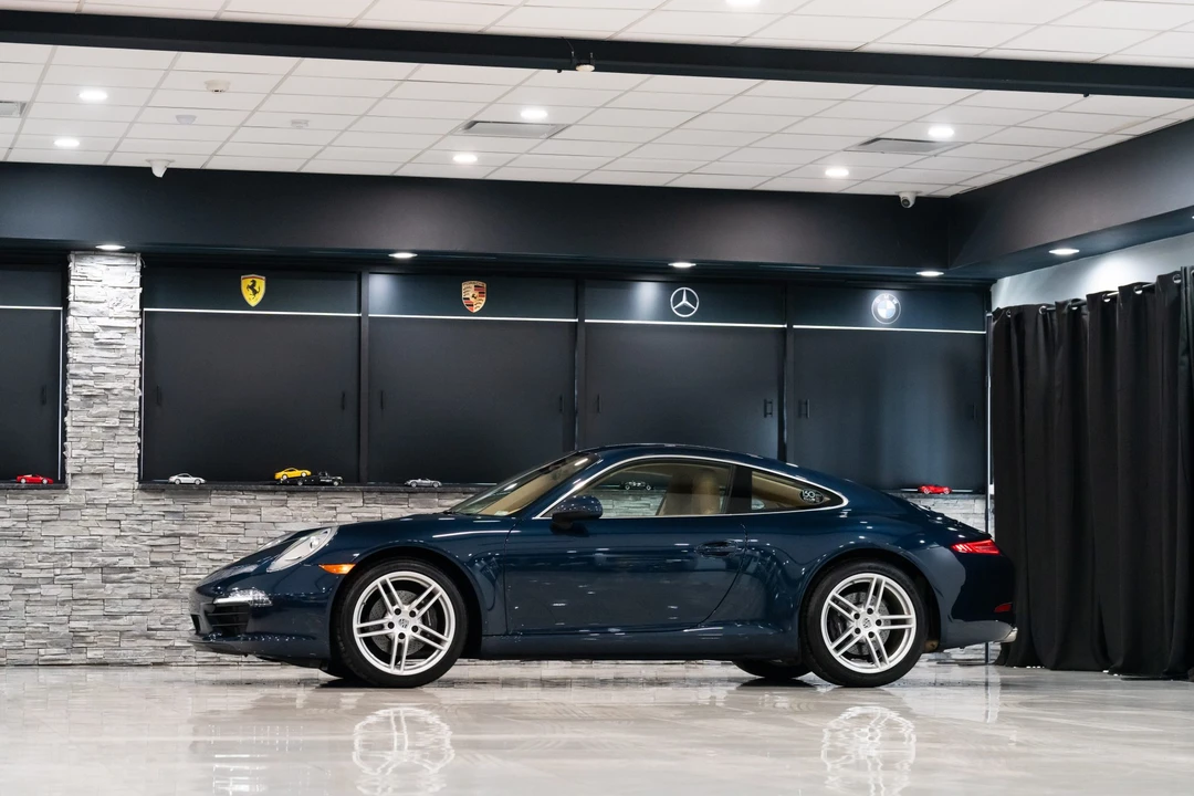 2013 Porsche 991 Carrera - Image 23 of 31