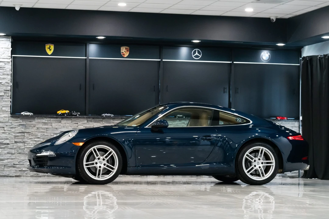 2013 Porsche 991 Carrera - Image 22 of 31