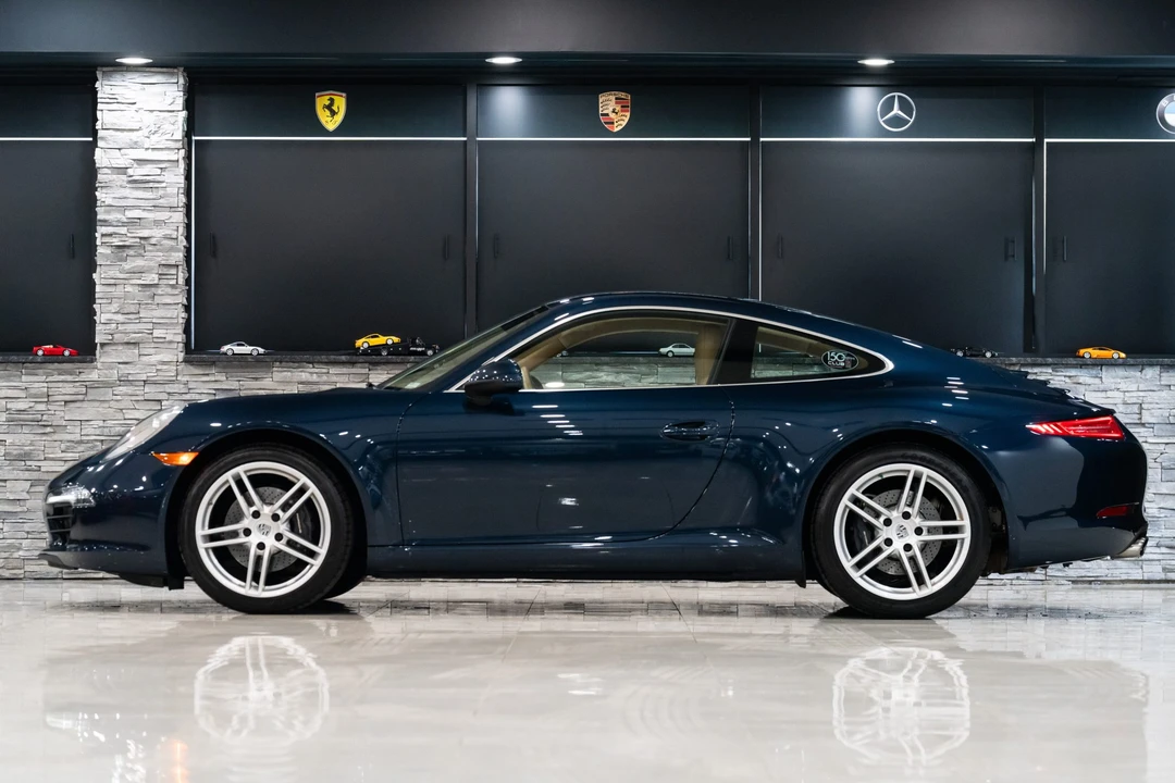 2013 Porsche 991 Carrera - Image 27 of 31