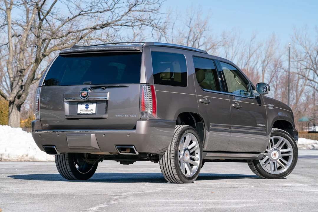 2014 Cadillac Escalade & EXT 3rd Gen - Image 12 of 31