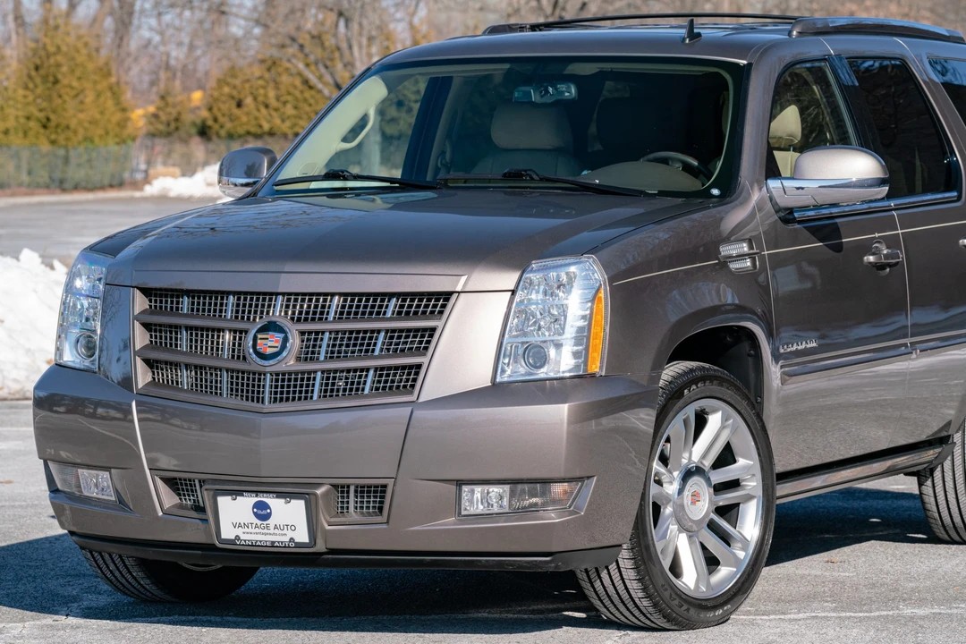 2014 Cadillac Escalade & EXT 3rd Gen - Image 20 of 31