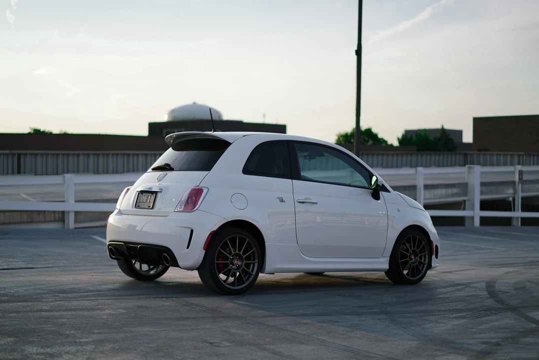 2014 Fiat Abarth 500 - Image 20 of 31