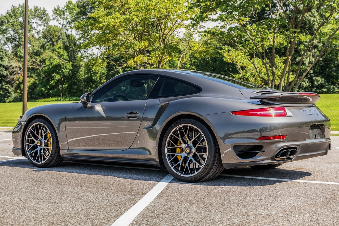 2014 Porsche 991 Turbo - Image 14 of 31