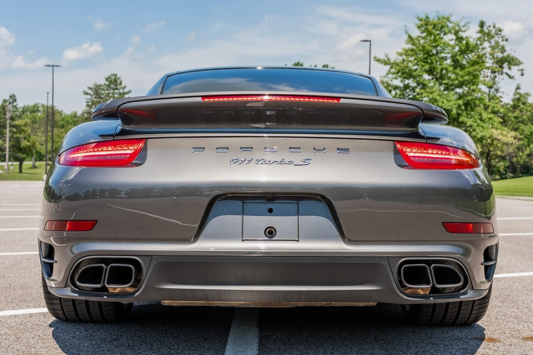 2014 Porsche 991 Turbo - Image 16 of 31