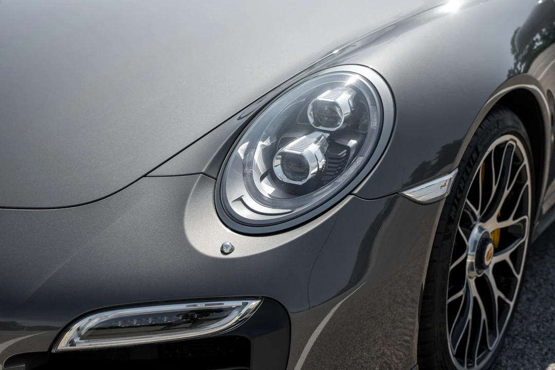 2014 Porsche 991 Turbo - Image 20 of 31