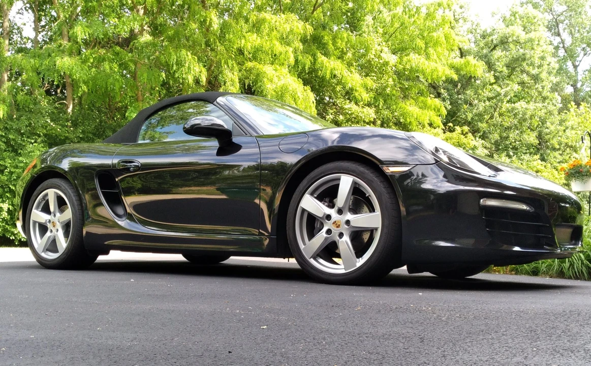 2014 Porsche 981 Boxster - Image 12 of 31
