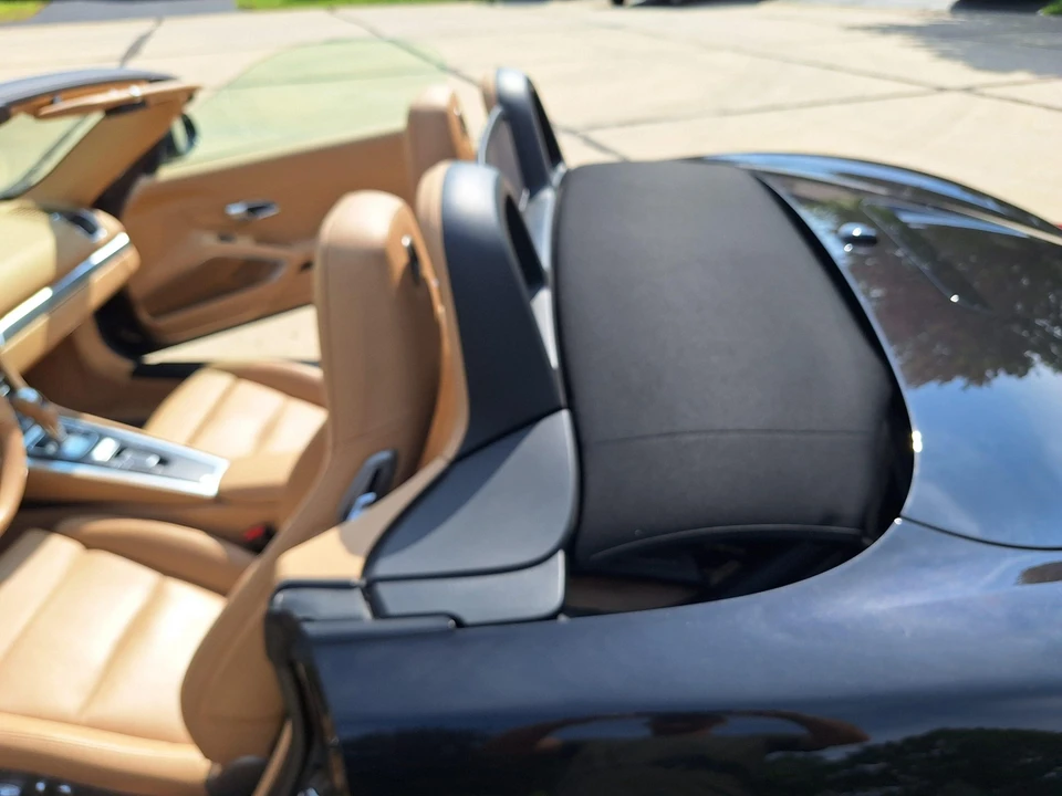 2014 Porsche 981 Boxster - Image 17 of 31