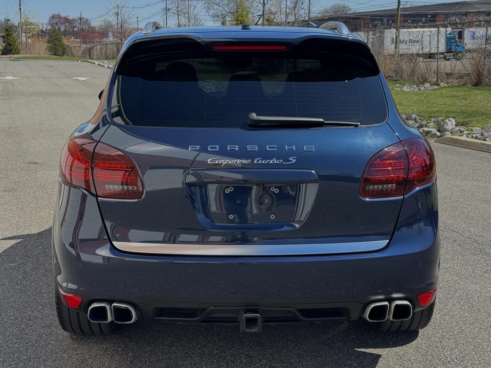2014 Porsche 958 Cayenne Turbo - Image 14 of 31