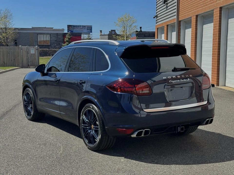 2014 Porsche 958 Cayenne Turbo - Image 8 of 31