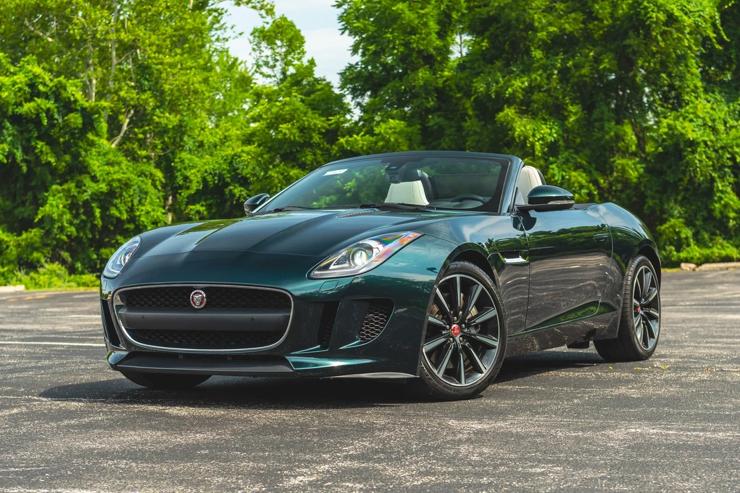 2015 Jaguar F-Type 1st Gen - Image 18 of 31