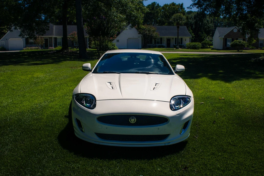 2015 Jaguar X150 XKR - Image 10 of 15