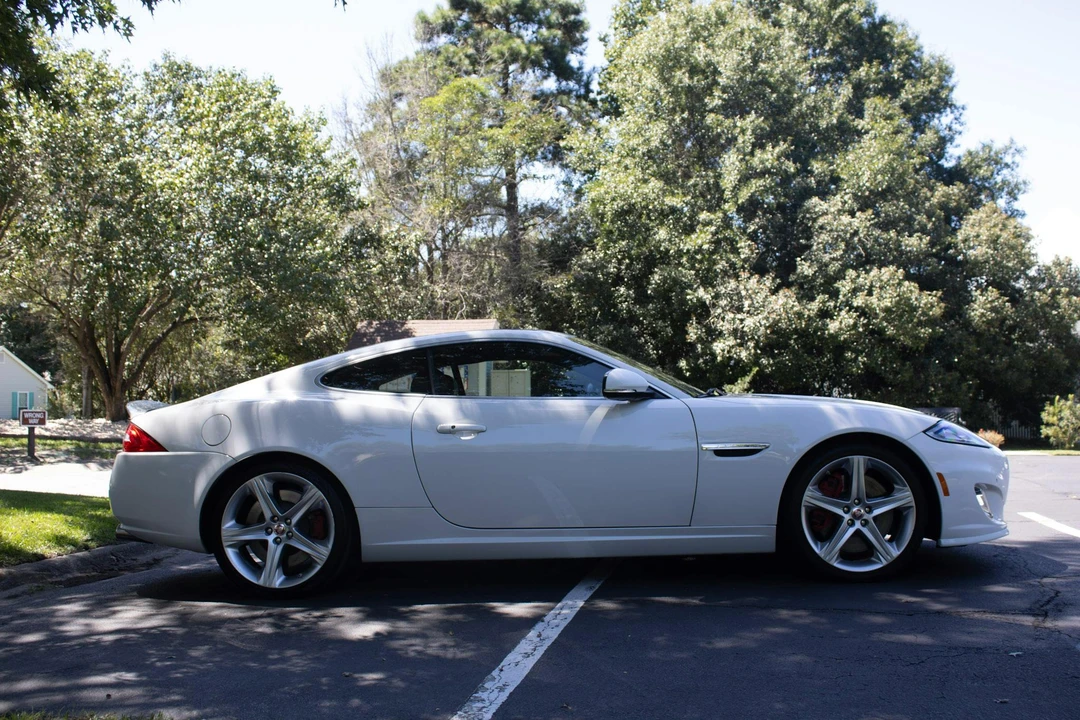 2015 Jaguar X150 XKR - Image 9 of 15
