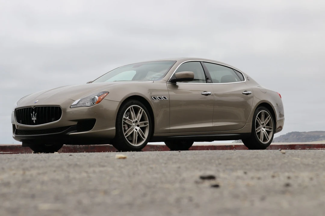 2015 Maserati Quattroporte 6th Gen - Image 4 of 31