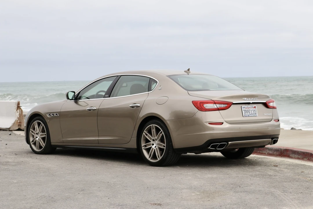 2015 Maserati Quattroporte 6th Gen - Image 11 of 31