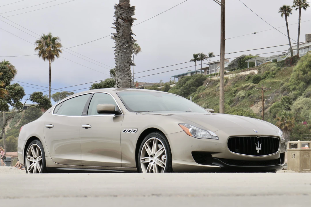 2015 Maserati Quattroporte 6th Gen - Image 9 of 31