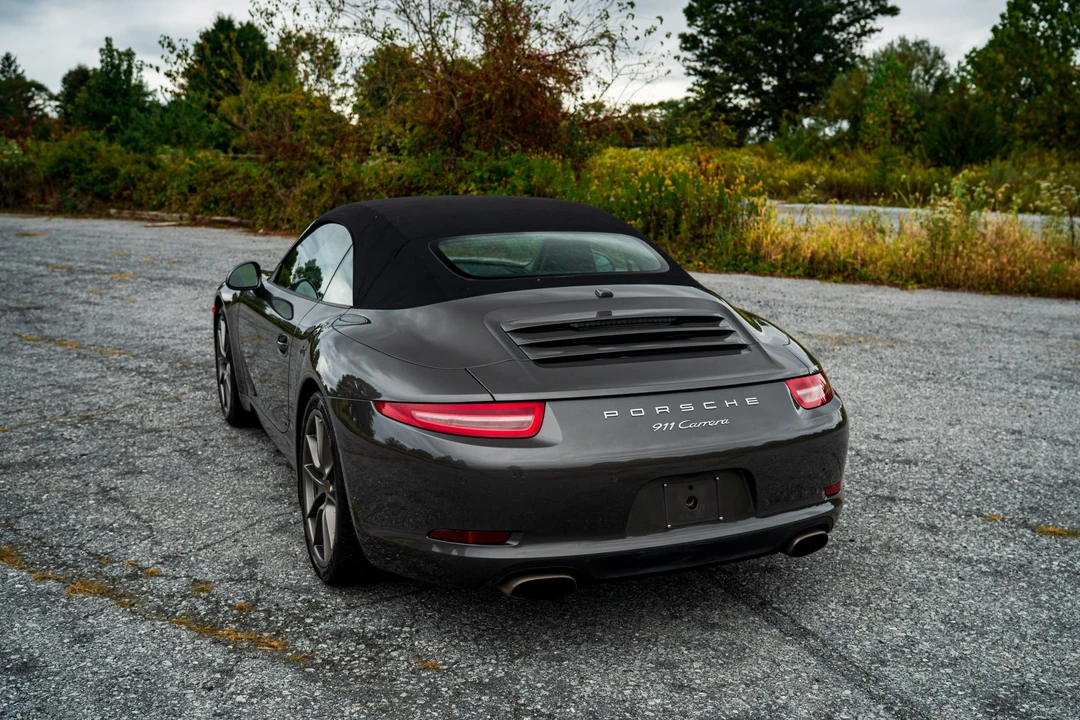 2015 Porsche 991 Carrera - Image 29 of 31