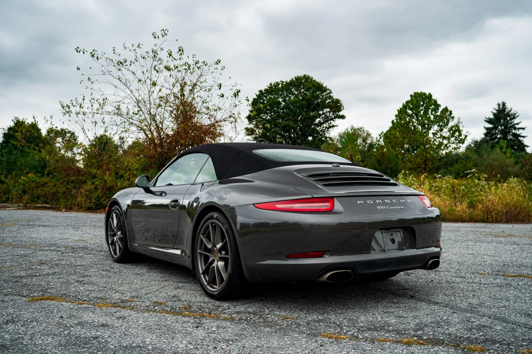 2015 Porsche 991 Carrera - Image 26 of 31