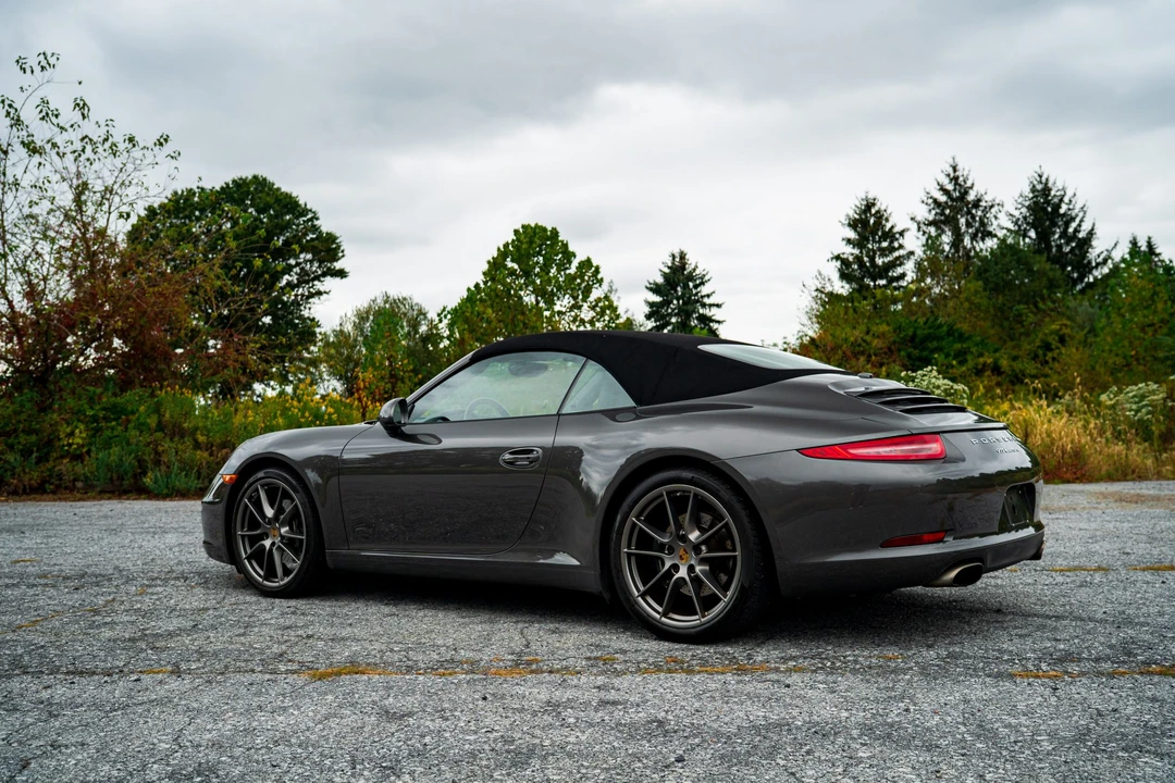 2015 Porsche 991 Carrera - Image 24 of 31