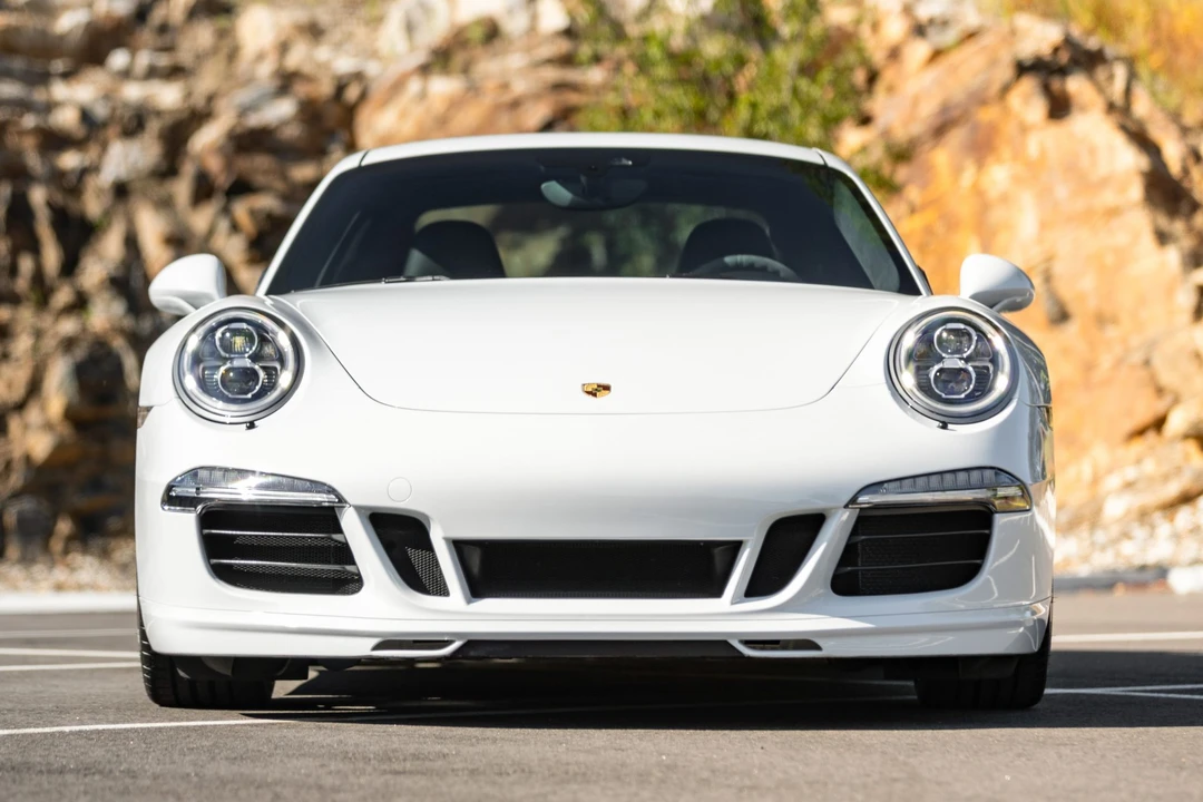2015 Porsche 991 Carrera GTS - Image 9 of 31