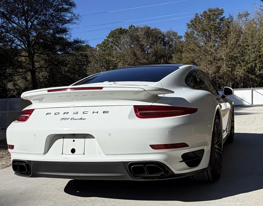 2015 Porsche 991 Turbo - Image 11 of 31