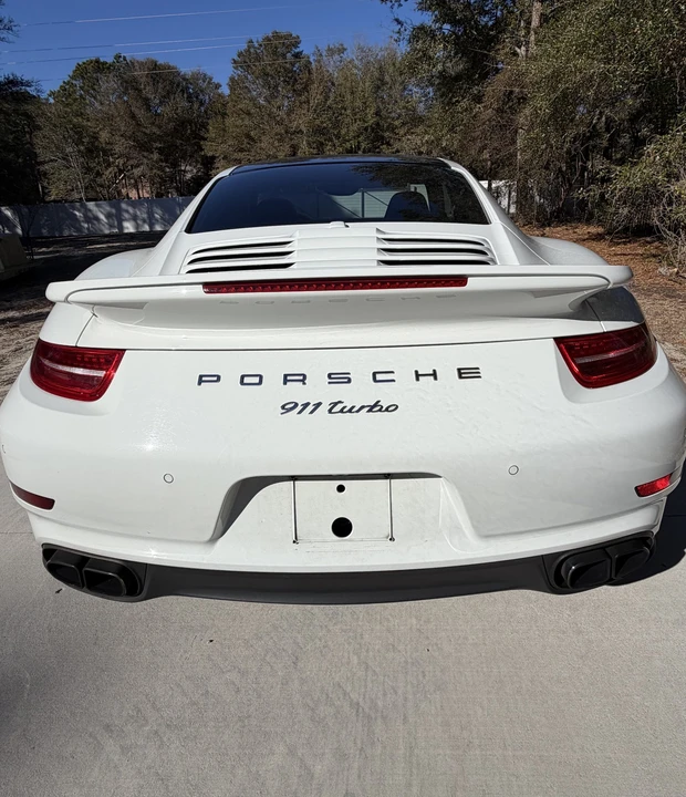 2015 Porsche 991 Turbo - Image 10 of 31