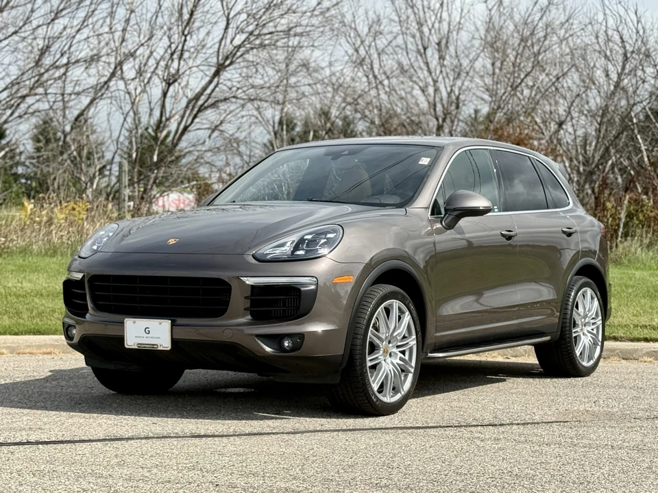 2016 Porsche 958 Cayenne S - Image 5 of 31