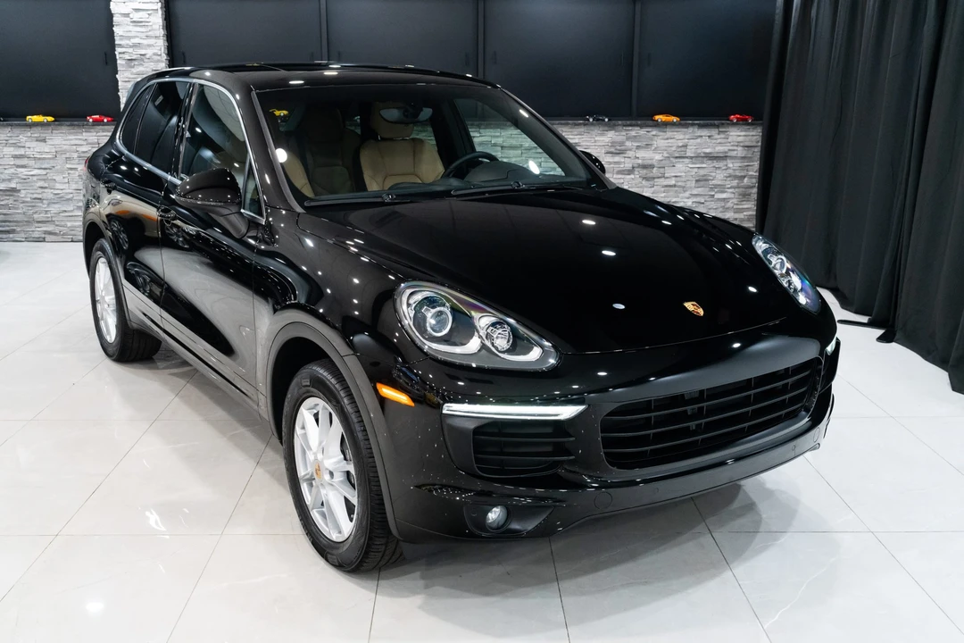 2016 Porsche 958 Cayenne - Image 16 of 31