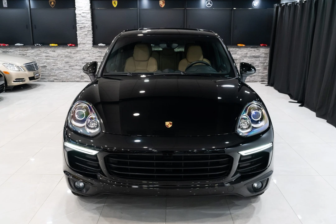 2016 Porsche 958 Cayenne - Image 10 of 31