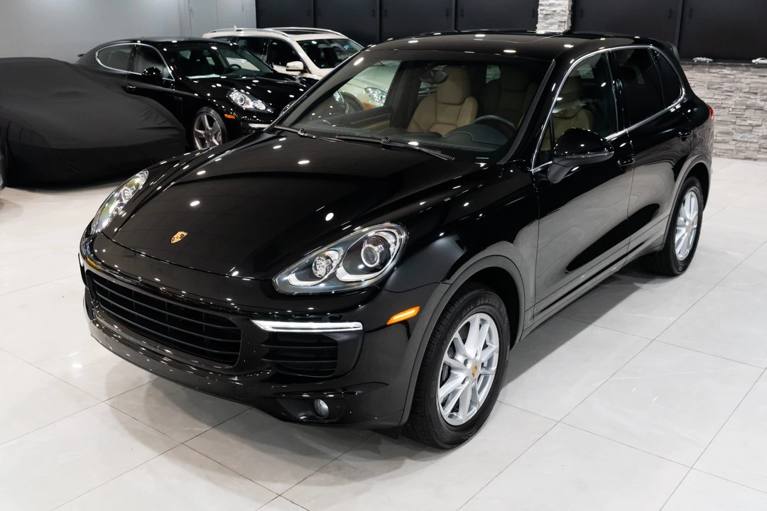 2016 Porsche 958 Cayenne - Image 8 of 31