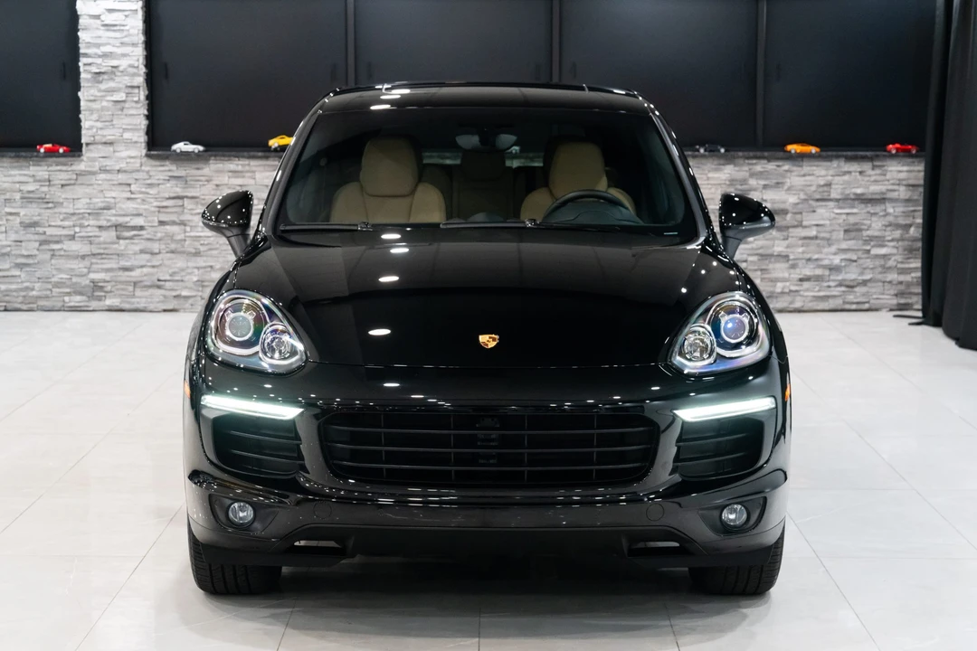 2016 Porsche 958 Cayenne - Image 11 of 31
