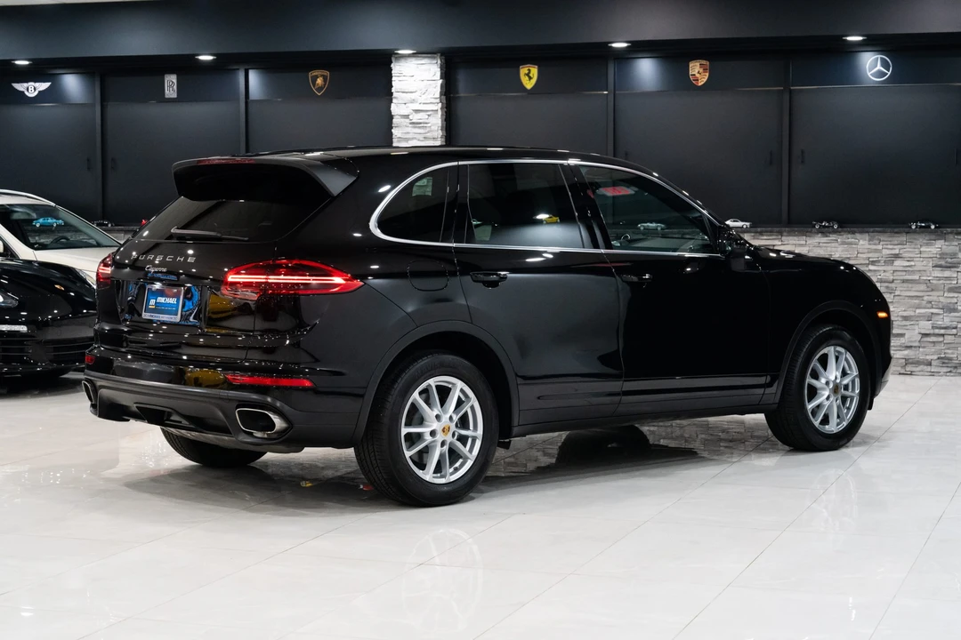 2016 Porsche 958 Cayenne - Image 27 of 31