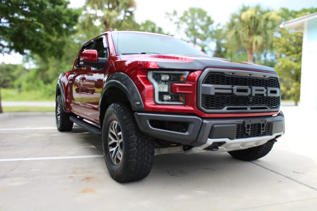 2017 Ford F-150 Raptor 13th Gen - Image 2 of 31