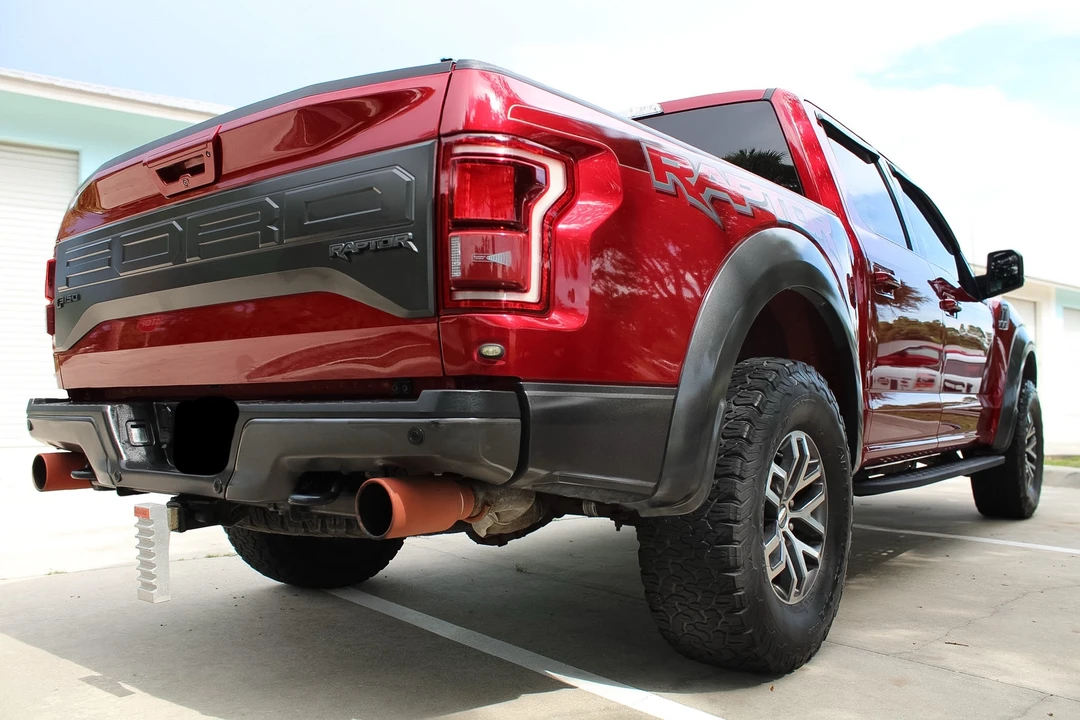 2017 Ford F-150 Raptor 13th Gen - Image 16 of 31