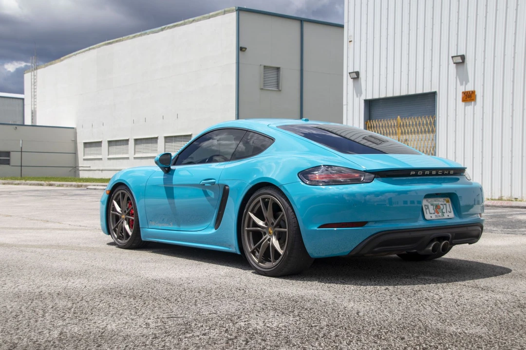 2017 Porsche 718 Cayman S - Image 7 of 31
